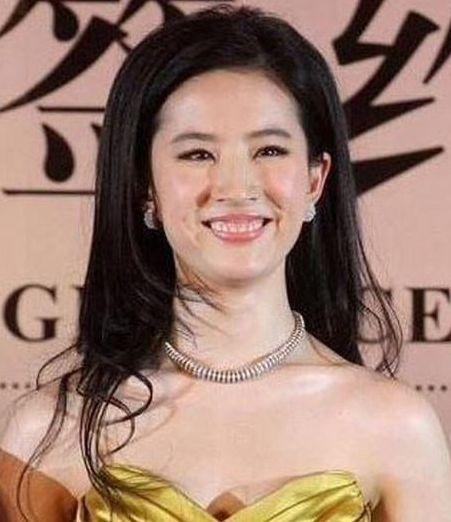哪个明星没有了子宫,揭秘消失的明星子宫之谜