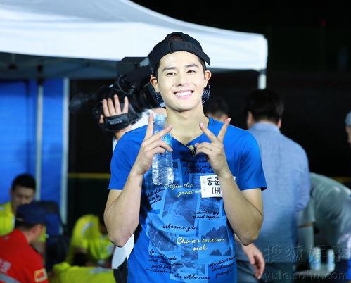 在深圳的明星,璀璨星光下的城市传奇