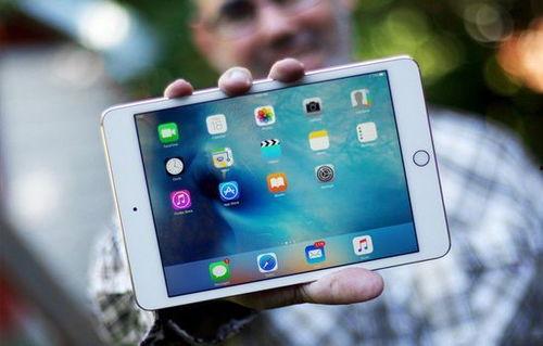 网红迷你平板电脑开箱照,小巧便携，性能卓越