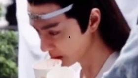 网红坤坤不困吗